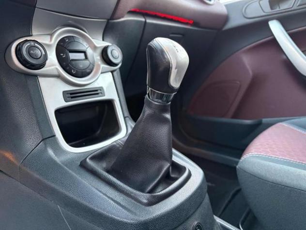 FORD Fiesta 1.4 5 porte Bz.- GPL Titanium rif. 23784791 - Foto 8