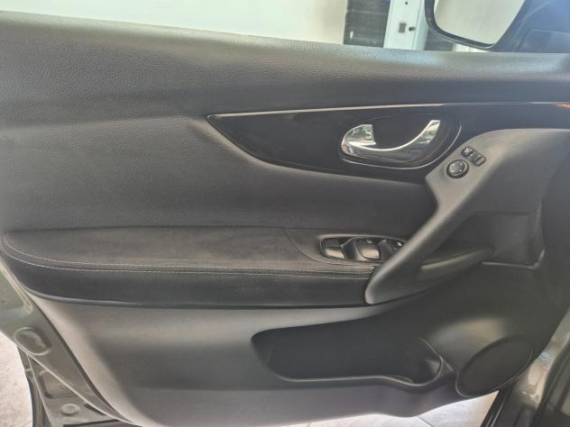 Nissan Qashqai 1.5 dCi N-Connecta - Foto 8