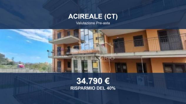 Immobile in asta di 126 m², box auto in vendita a Acireale