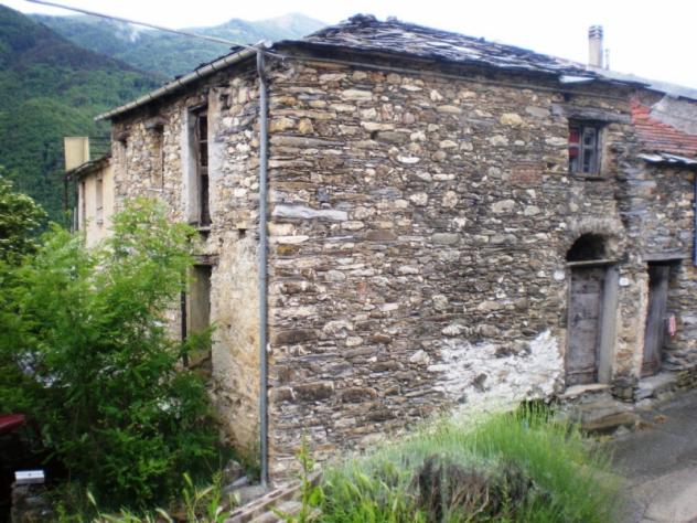 VENDESI PORNASSIO, LOCALITA' VILLA, BORGATA BARBEI ,RUSTICO IN PIETRA CON ACCESSO CARRAIO - Foto 5