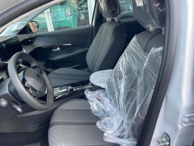 PEUGEOT 208 Hybrid 110 e-DCS6 Allure rif. 24109795 - Foto 7