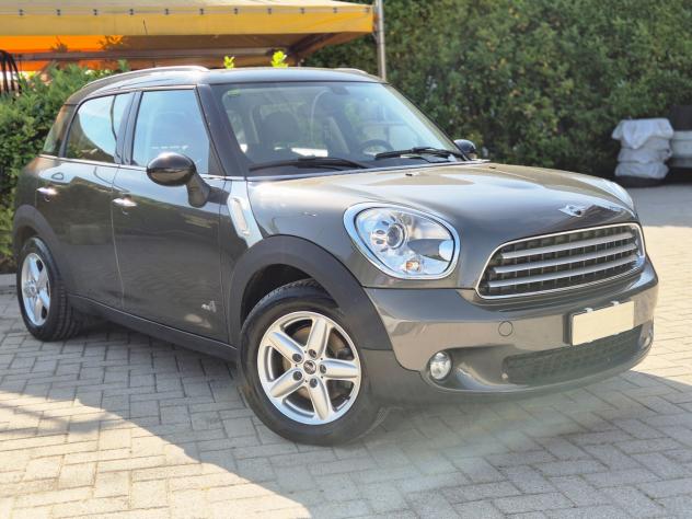 Mini Cooper D Countryman 1.6 ALL4 //SOLO 100.000 KM - Foto 2