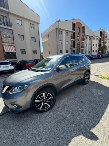 vendo nissan Xtrail 1600 cv