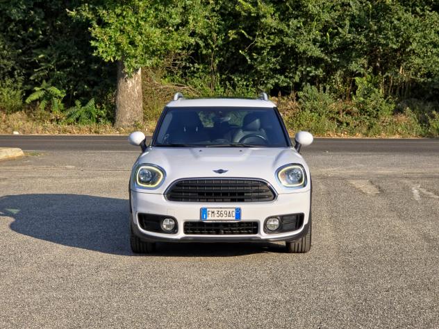 Mini Cooper D Countryman 2.0 Hype CV-150 E6B Automatica 2017 - Foto 2