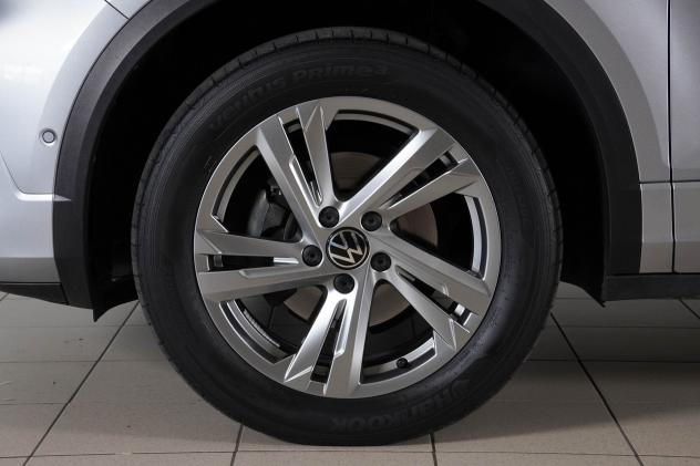 Volkswagen T-Roc 1.0 TSI R-Line 110CV - Foto 6