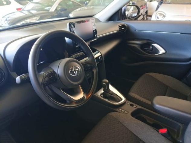 TOYOTA Yaris Cross 1.5 Hybrid 5p. E-CVT Active rif. 23904167 - Foto 9