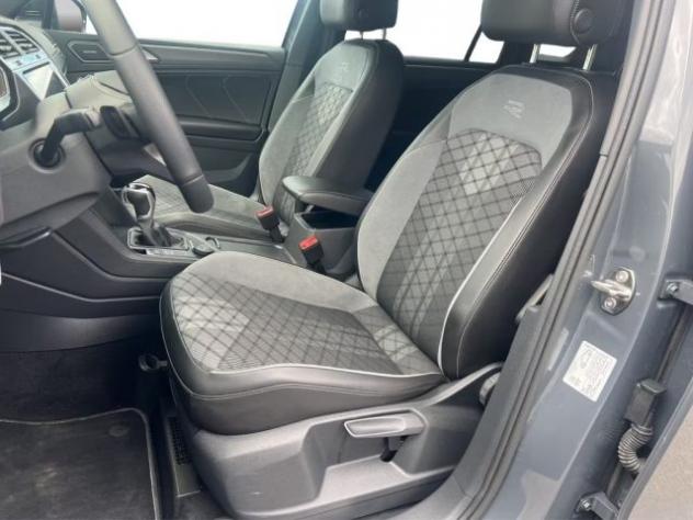 VOLKSWAGEN Tiguan 2.0 TDI 200 CV SCR DSG 4MOTION R-Line RLine rif. 22987911 - Foto 9