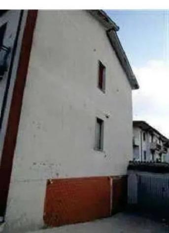 Immobile in asta di 116 m² con più di 5 locali e box auto doppio in vendita a Gossolengo - Foto 4