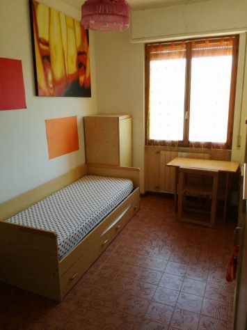SASSARI 2 CAMERE PER STUDENTESSE PRESSI MAGISTERO E ACCADEMIA - Foto 2