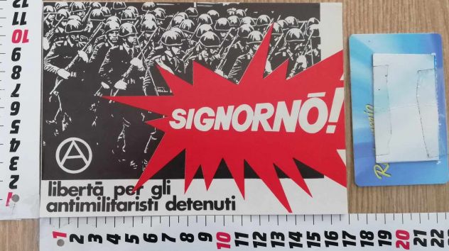 Adesivo (sticker) antimilitarista anarchia - Foto 2