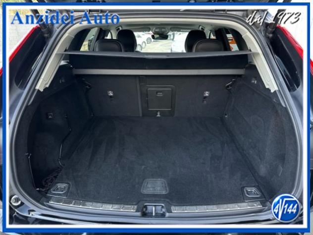 VOLVO XC60 B4 (d) AWD Geartronic Momentum Pro rif. 24054966 - Foto 10