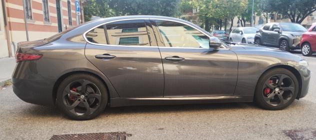 Alfa Romeo Giulia 2.2 Turbodiesel 160 CV AT8 Executive - Foto 7