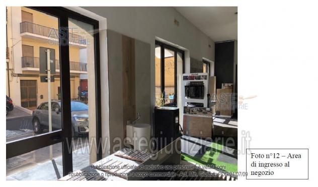 IMMOBILI-IMMOBILE COMMERCIALE-via Modica Sorda n. 99 - Foto 2