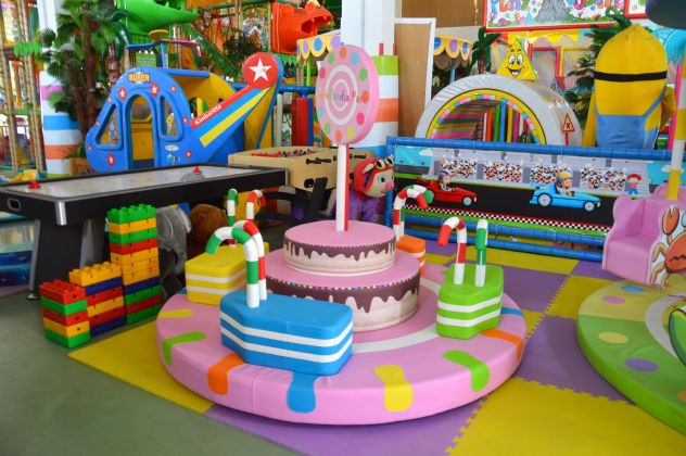 Giochi Gonfiabili per Bambini, Giostrine e Allestimenti x Ludoteche - Foto 5