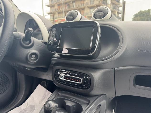 smart fortwo 70 1.0 52kW youngster - Foto 10