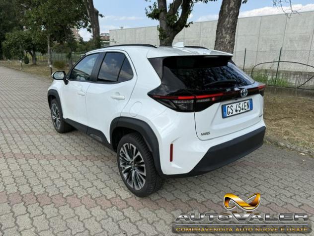TOYOTA Yaris Cross 1.5 Hybrid 5p. E-CVT Lounge,Tetto. rif. 24051167 - Foto 4