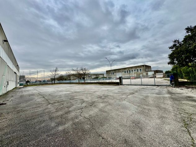 Mira zona artigianale di Giare capannone in affitto - Foto 5
