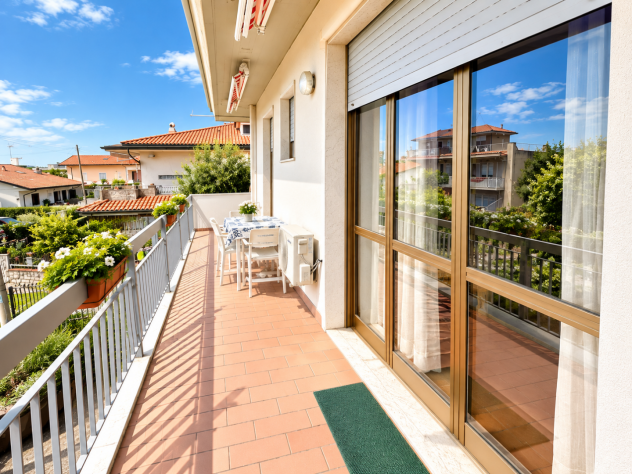 Appartamento in vendita a Marina di Massa - Massa 70 mq Rif: 1449968