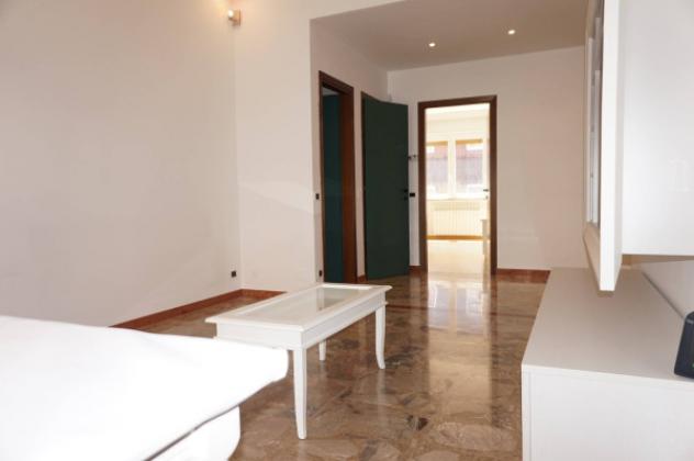 Appartamento di 70 m² con 2 locali in affitto a Milano - Foto 9