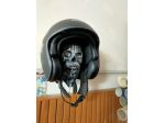 Appendi casco e chiavi a forma di teschio