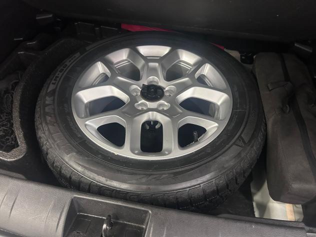 Jeep Renegade 2.0 Mjt 140CV 4WD Limited 2016 - Foto 9