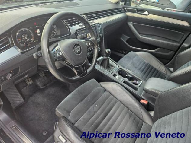 VOLKSWAGEN Passat Berlina TDI HIGHLINE BlueMotion Technology DSG rif. 23689909 - Foto 6
