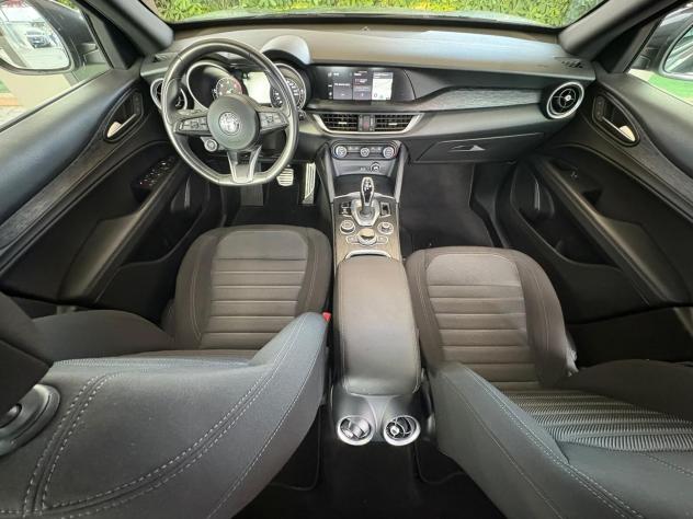 ALFA Stelvio 2.2Mjt 190CV AT8 Q4 Business - 2023 - Foto 2