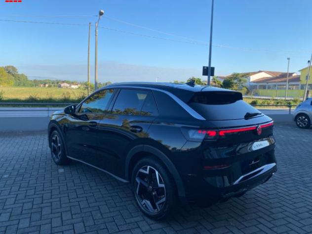 VOLKSWAGEN T-Roc NEW 1.5 eTSI ACT 150 CV DSG R-Line rif. 24140090 - Foto 7