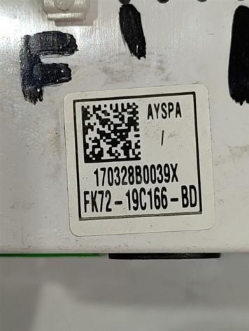 PRESA AUX/USB JAGUAR XF Serie FK72-19C166-BD (15) - Foto 4