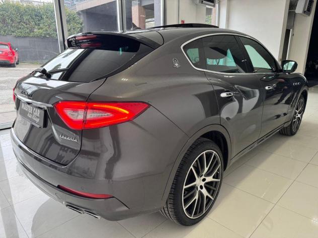 MASERATI - Levante - V6 Diesel 275 CV AWD Granlusso - Foto 4