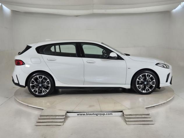 BMW Serie 1 F70 118d MSport auto - Foto 6