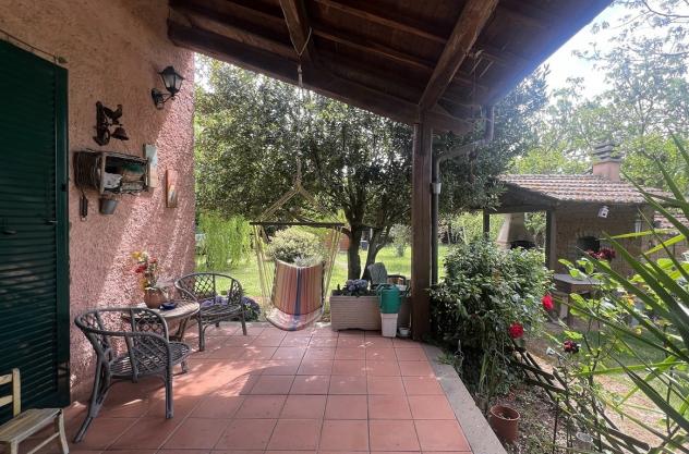 Bellissimo Casale con Piscina Immerso nel Verde - Foto 5