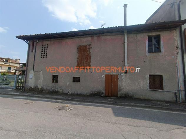 CASCINA DA RISTRUTTURARE CON BOX E LOCALE ACCESSORIO - Foto 15