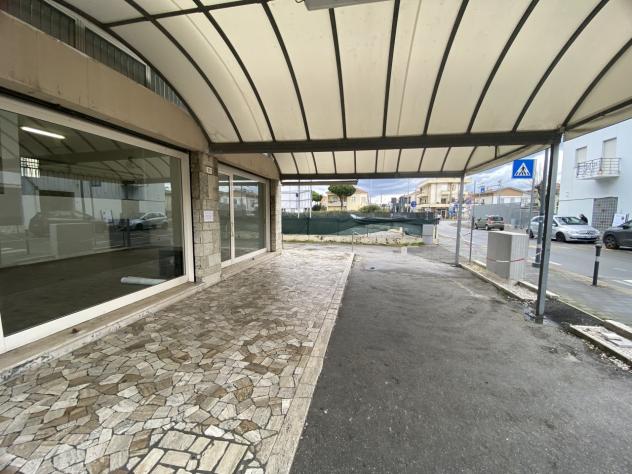2 Vetrine in affitto a Rimini - Foto 3