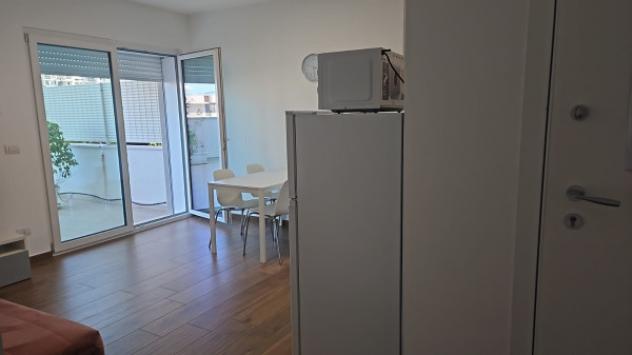Appartamento di 80 m² con 2 locali e box auto doppio in affitto a Bari - Foto 14