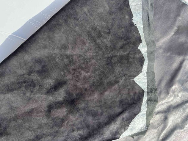 Pelle camoscio nero accoppiata – Sp. 1,7 - Foto 4