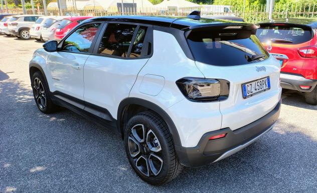 Jeep Avenger e-Hybrid 1.2 MHEV e-Hybrid Turbo Summit - Foto 4