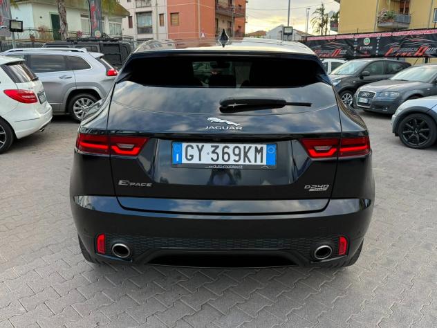 Jaguar E-Pace 240 CV R-Dynamic SE STRAFULL- 2019 - Foto 6