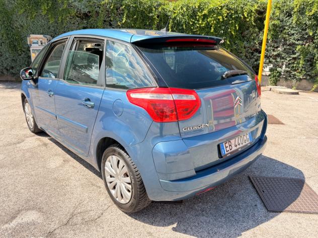 Citroen C4 Picasso 1.6 HDi 110 NEOPATENTATI PRONTO USO - Foto 10