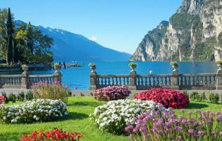 COPPIA REFERENZIABILE CERCA POSIZIONE PRESSO FAMIGLIA PRIVATA – LAGO DI GARDA