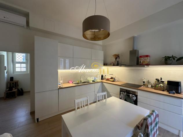 APPARTAMENTO di 3 vani e di 80 mq (FIRENZE) rif. ABA/297