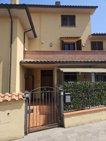 Immobile in asta di 180 m² con più di 5 locali e box auto in vendita a Lastra a Signa - Foto 2