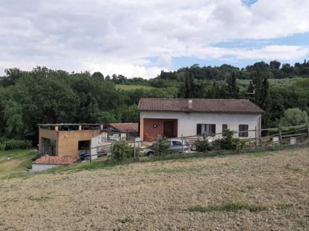 Orvieto - Ampia proprietà ideale per tre o quattro unità abitative con terreno in vendita a pochi minuti da Orvieto - Foto 4