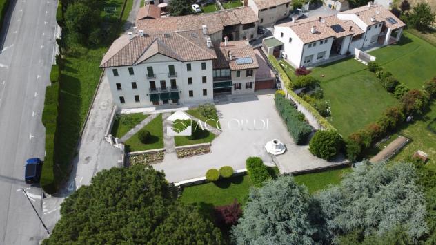 VILLA di 21 vani e di 800 mq (POSSAGNO) rif. DG206AB - Foto 7