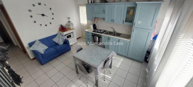 Grazioso appartamento con taverna e giardino privato - Foto 11