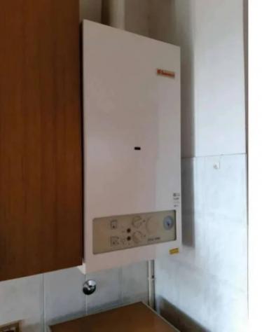 Immobile in asta di 78 m² con più di 5 locali e box auto in vendita a Vedano Olona - Foto 4