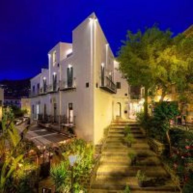 Palazzo Raho Suites