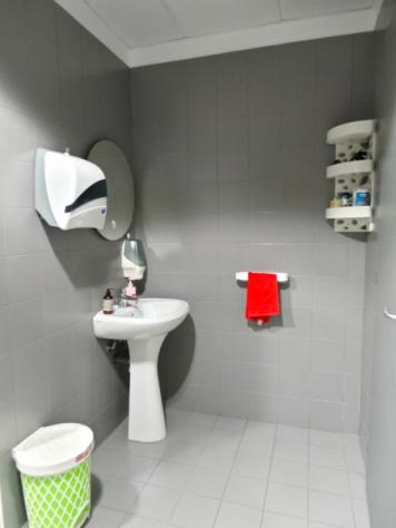 Ufficio moderno con 3 posti auto - Foto 4