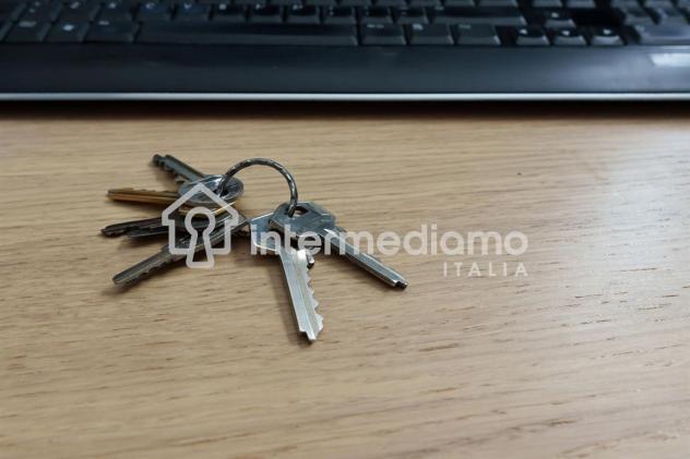 LOCALE COMMERCIALE IN VIA SAN NAZZARO IN AFFITTO - Foto 3