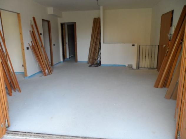 APPARTAMENTO di 3 vani e di 120 mq (CAVENAGO DI BRIANZA) rif. IGC 3 LOCALI CON TAVERNA - Foto 6
